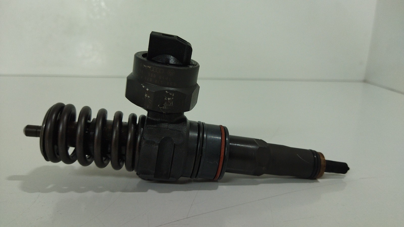Injector AUDI A4 (8E2, B6) | 00 - 05