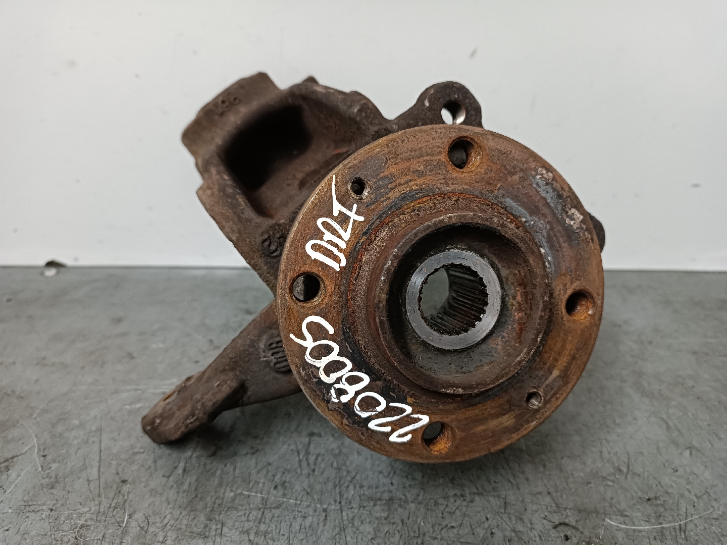 Right Front Steering Knuckle PEUGEOT 207 (WA_, WC_) | 06 - 15