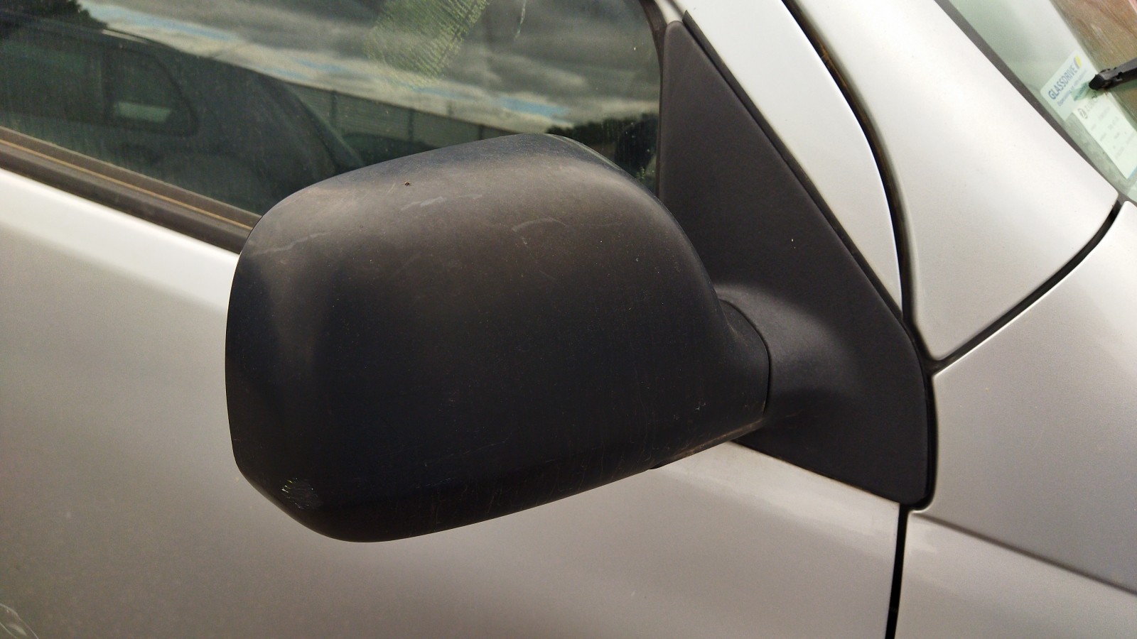 Retrovisor direito TOYOTA YARIS VERSO / FUN CARGO (_P2_) | 99 - 05