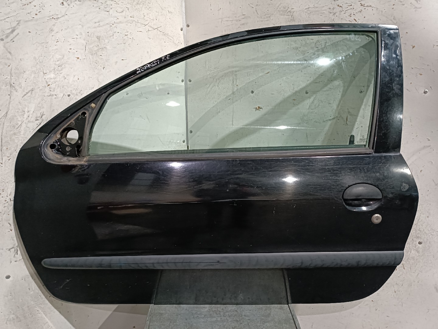 Left Front Door PEUGEOT 206 Hatchback (2A/C) | 98 - 12