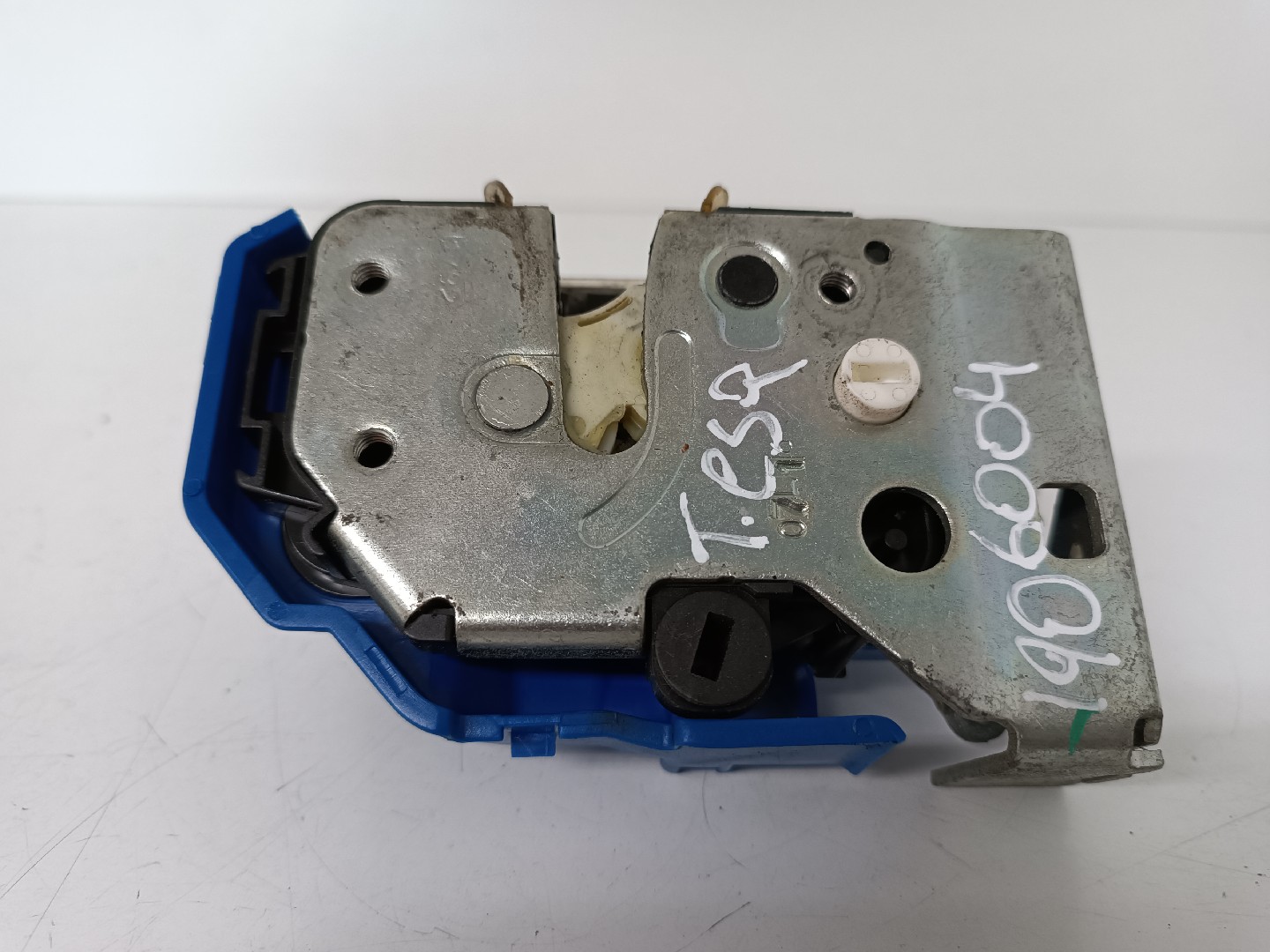 Rear Left Lock FIAT 500L (351_, 352_) | 12 - 