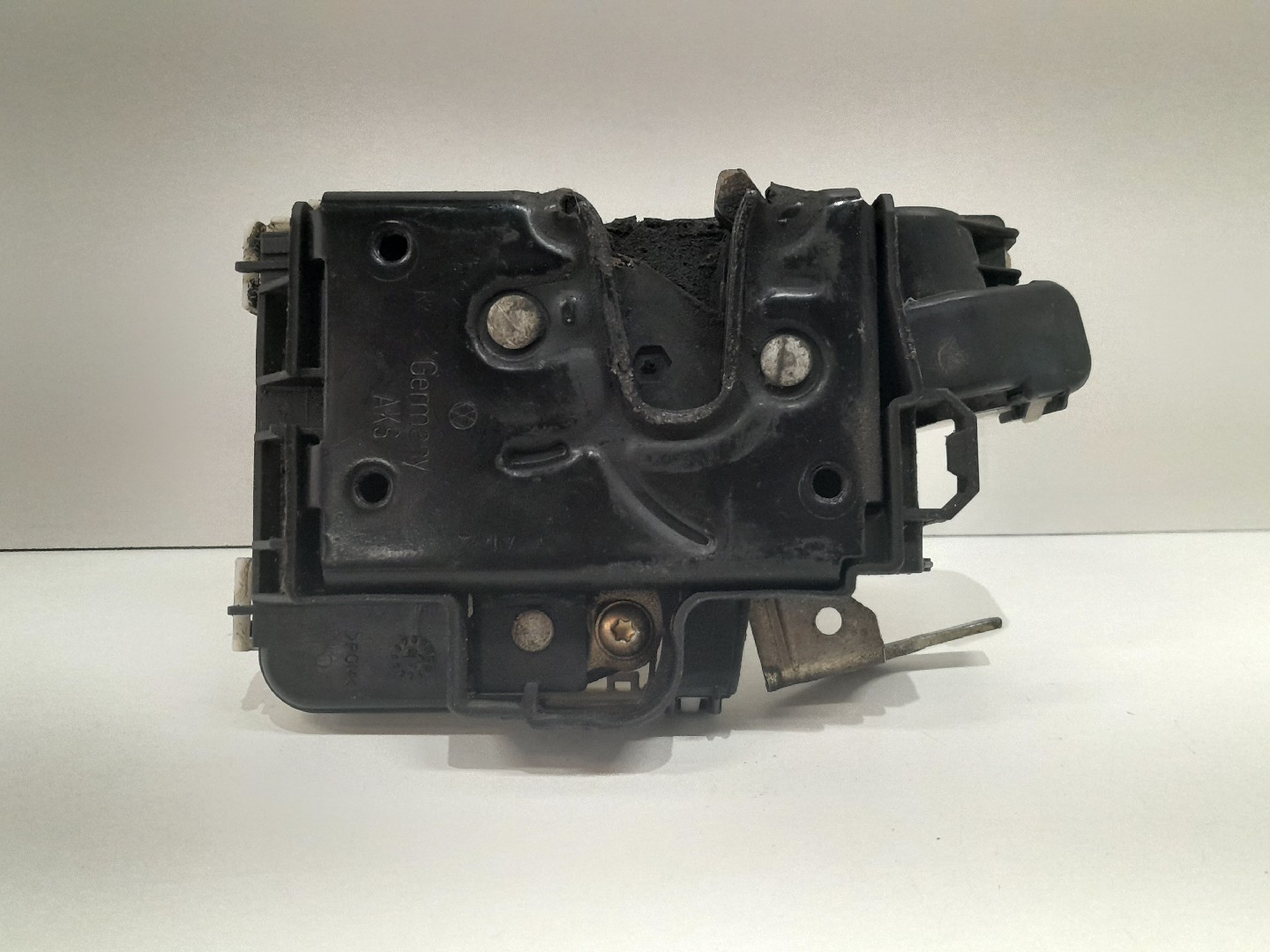 Right Front Lock VOLKSWAGEN POLO (6N1) | 94 - 99