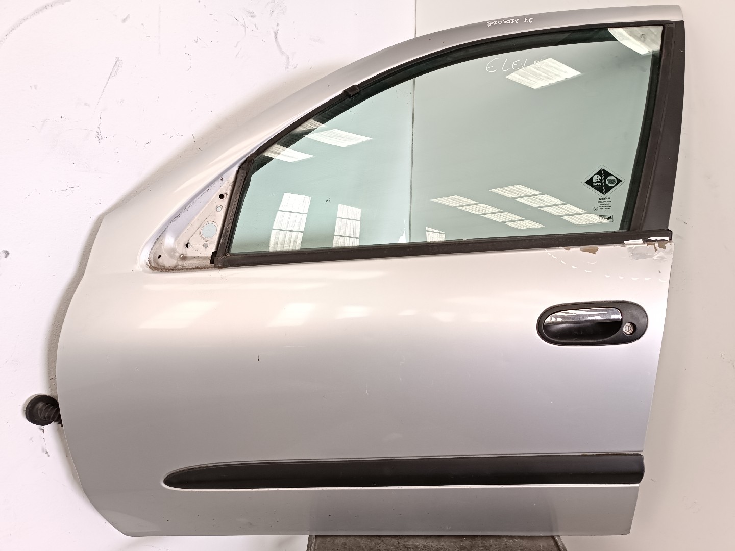 Porta frente esquerda NISSAN ALMERA II Hatchback (N16) | 00 - 