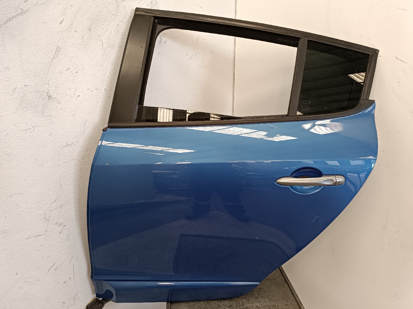 Left Rear Door RENAULT MEGANE III Hatchback (BZ0/1_) | 08 - 