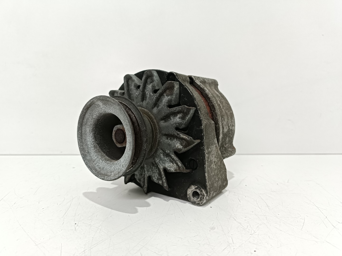 Alternador AUDI 80 (80, 82, B1) | 72 - 78