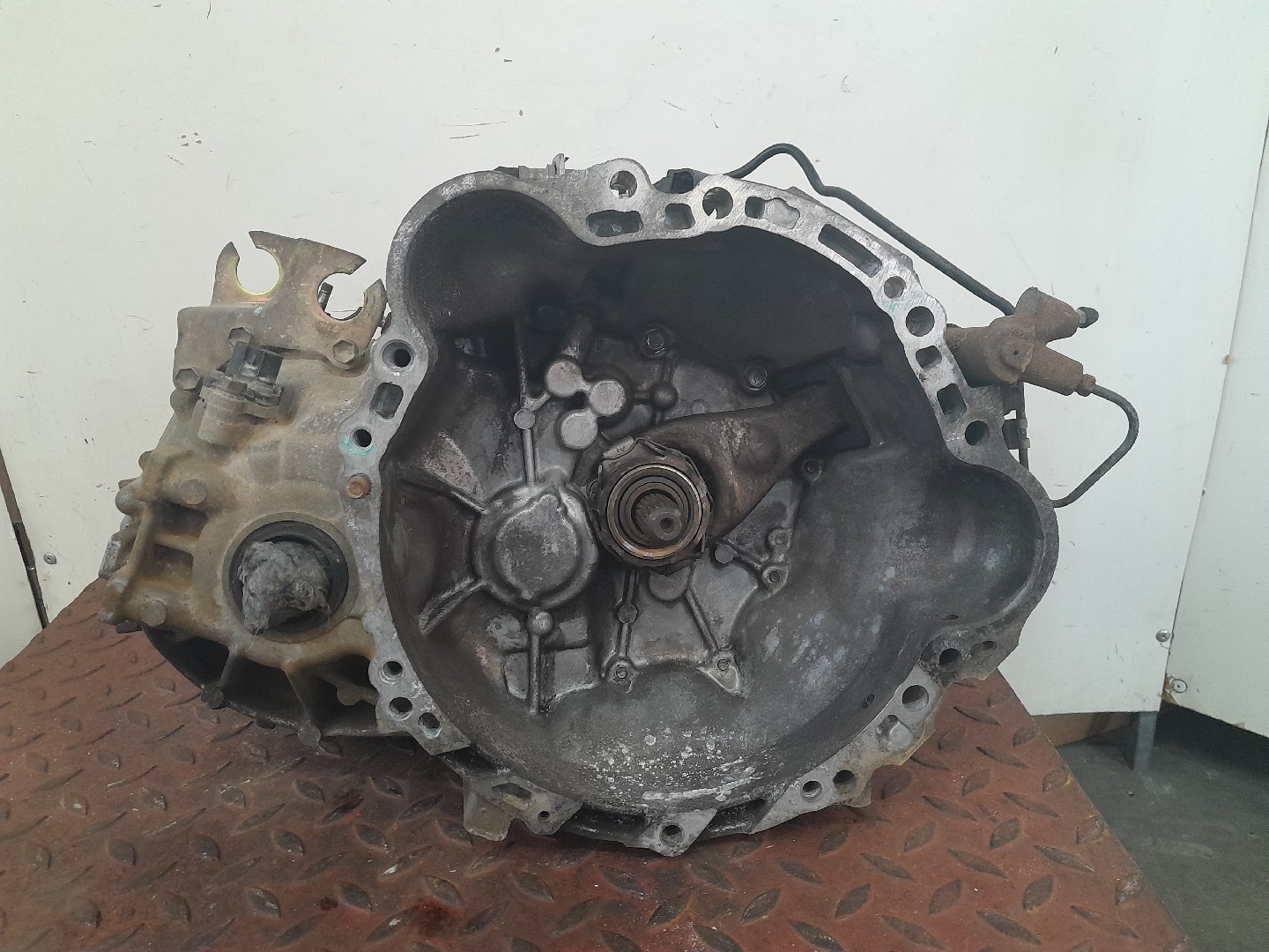 Manual Gearbox TOYOTA AVENSIS (_T22_) | 97 - 03