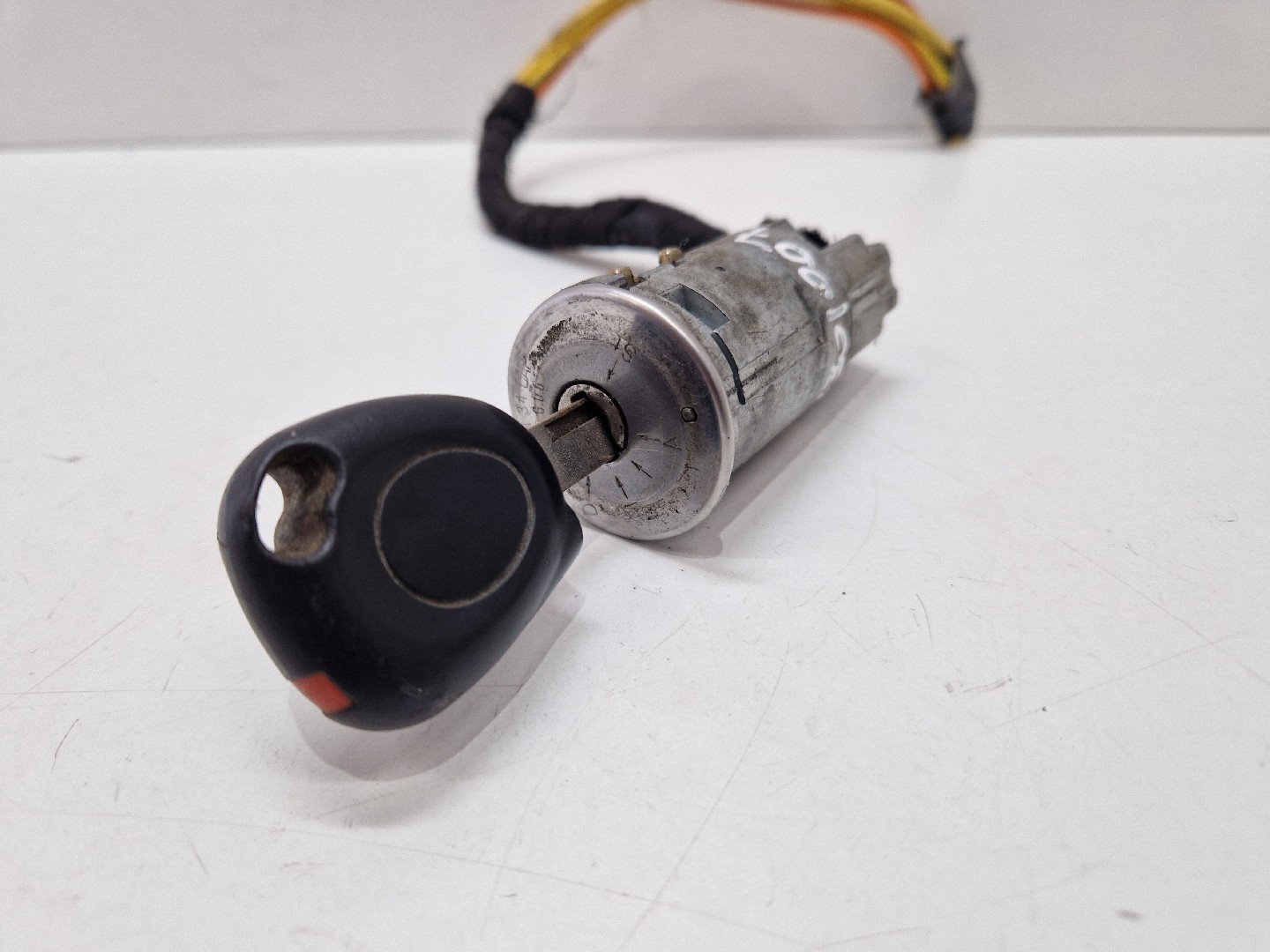 Ignition Barrel para RENAULT CLIO II Rodapeças