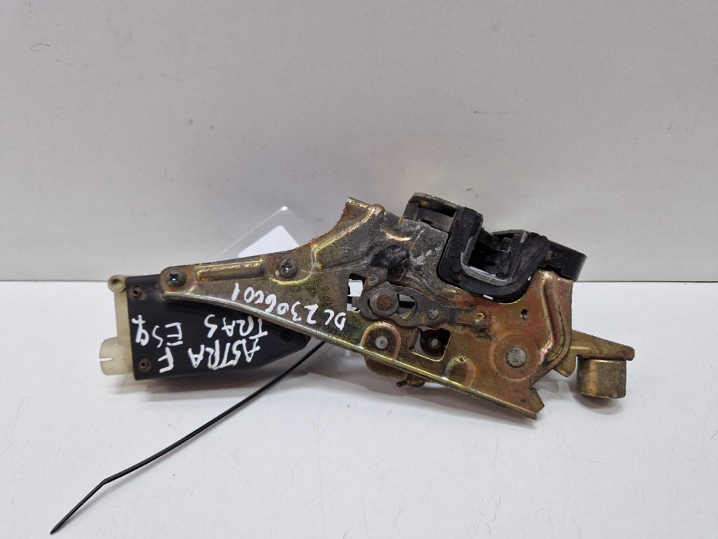 Rear Left Lock OPEL ASTRA F (T92) | 91 - 98