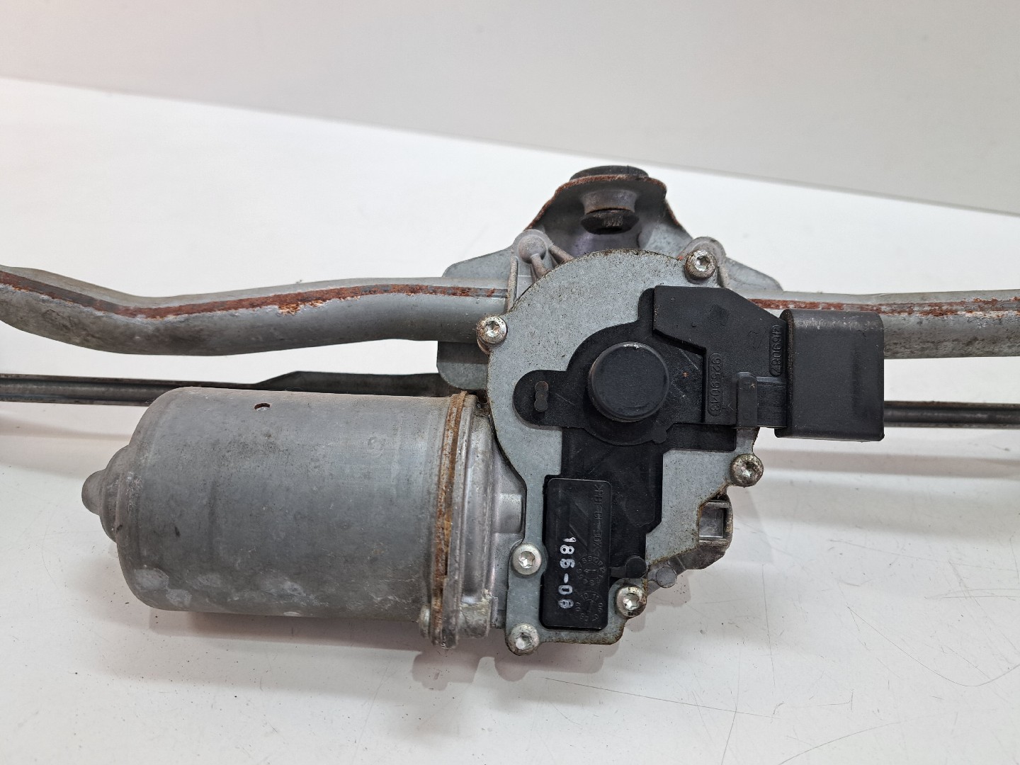 Front Wiper Motor SKODA FABIA II (542) | 06 - 14 Imagem-1