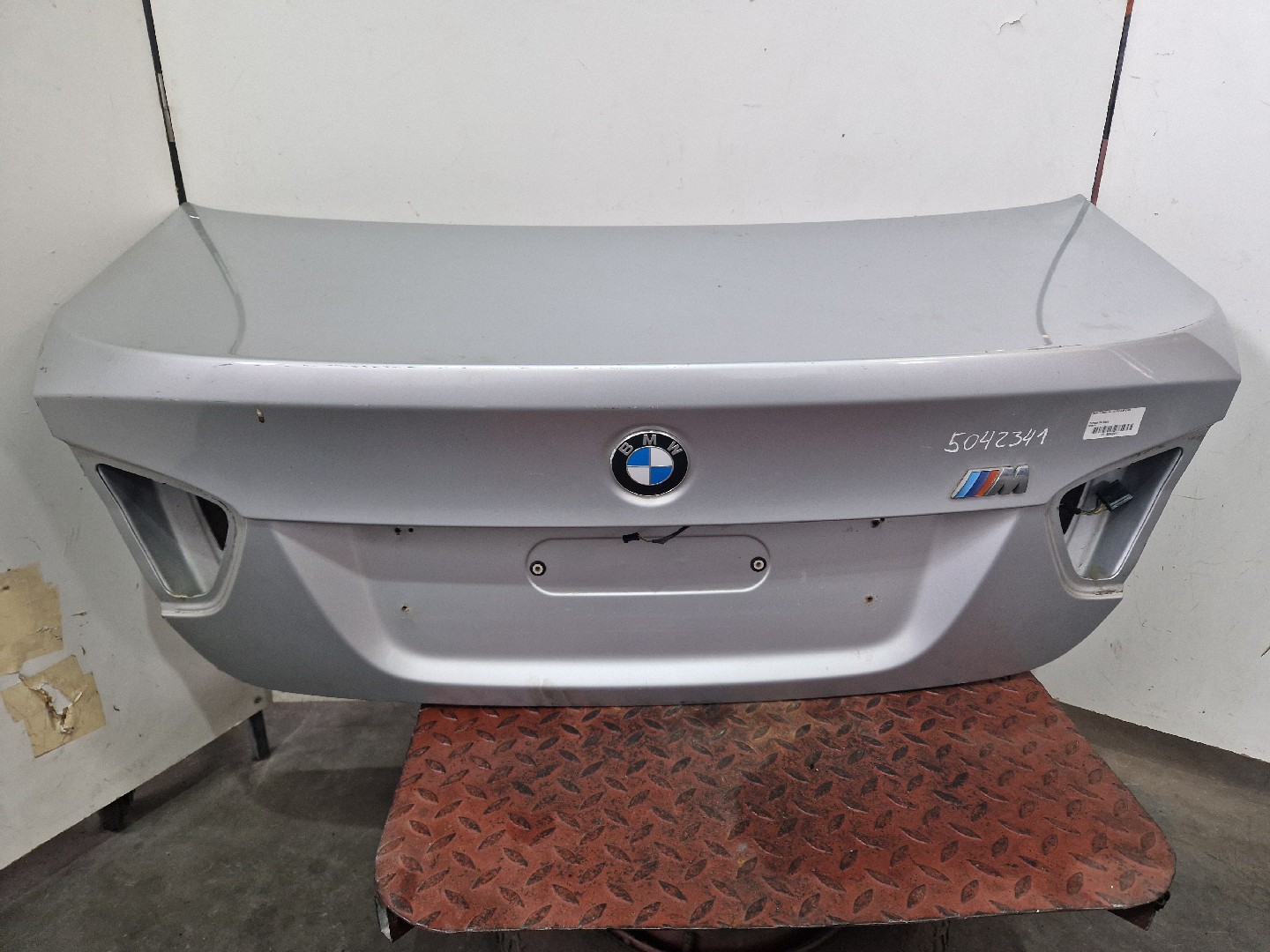 Tailgate BMW 3 (E90) | 04 - 12