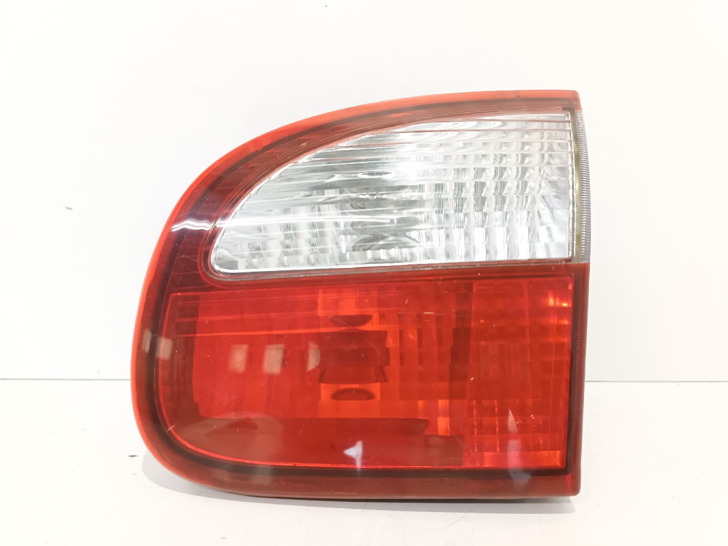 Right Tailgate Light DAEWOO LANOS (KLAT) | 97 - 