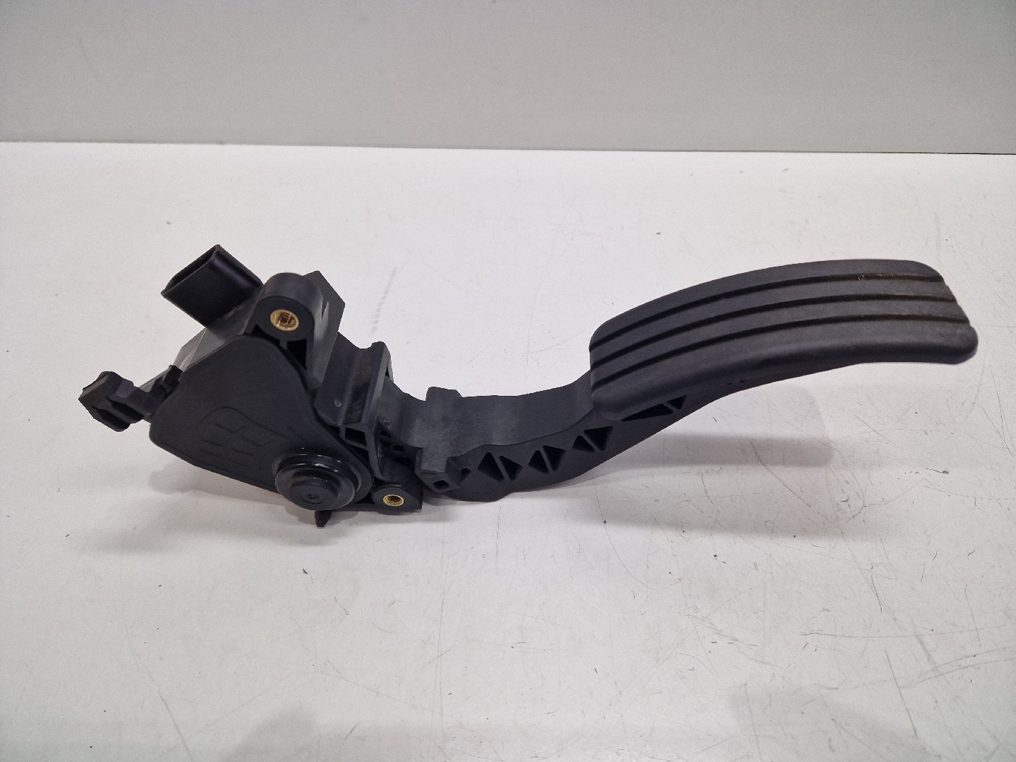 Pédale D'accélérateur Pour Renault Mégane 3 Coupé 1.9 DCI 130CV - Réf 180020022R