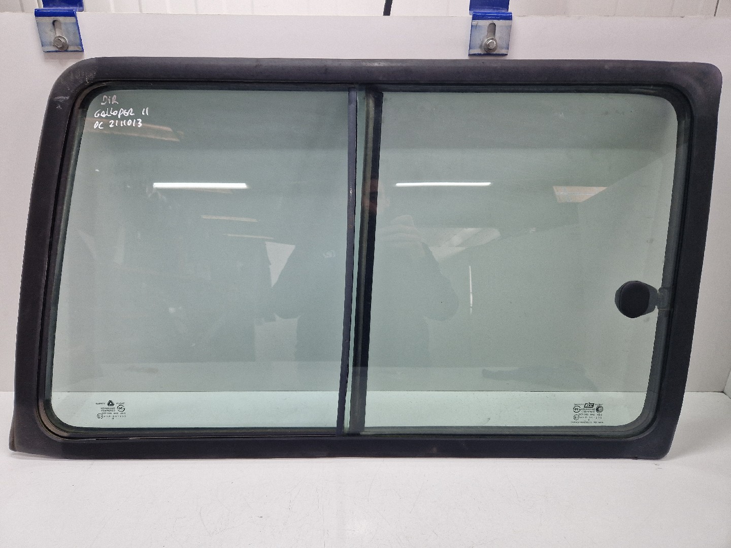 Rear Right Quarter Glass HYUNDAI GALLOPER II (JK-01) | 97 - 03