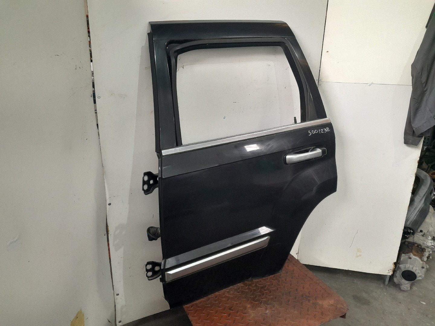 Porta trás esquerda JEEP GRAND CHEROKEE III (WH, WK) | 04 - 11 Imagem-2