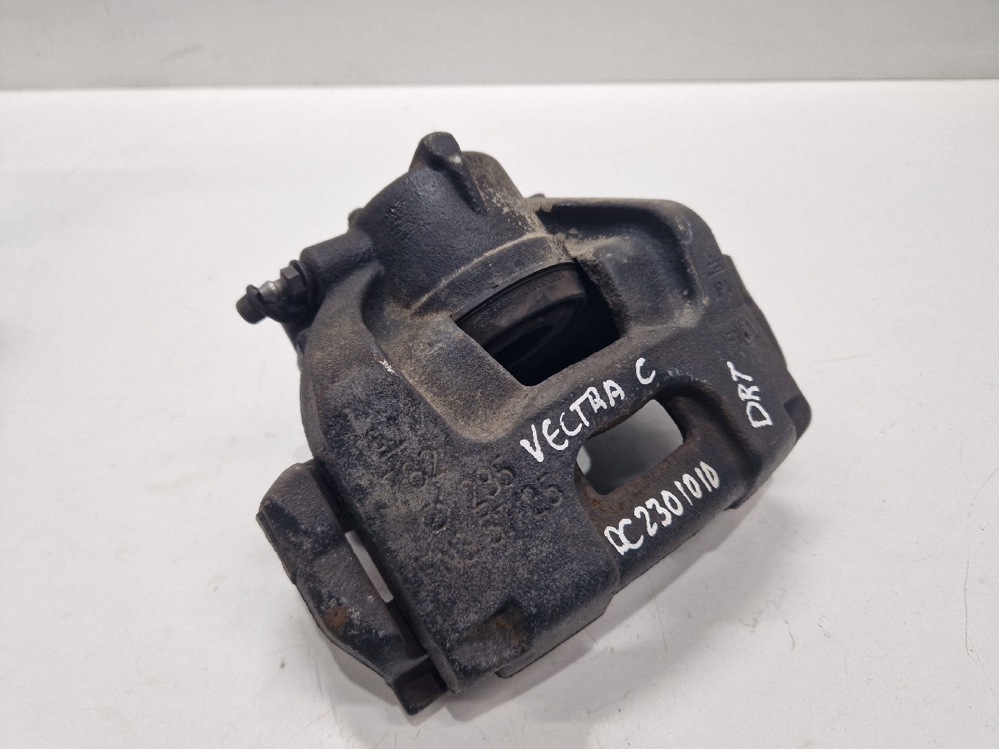 Bomba dos travões Frente Direita OPEL VECTRA C Combi (Z02) | 03 - 09