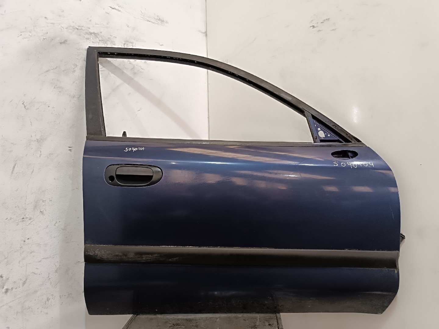 Porta frente direita MITSUBISHI CARISMA (DA_) | 95 - 06