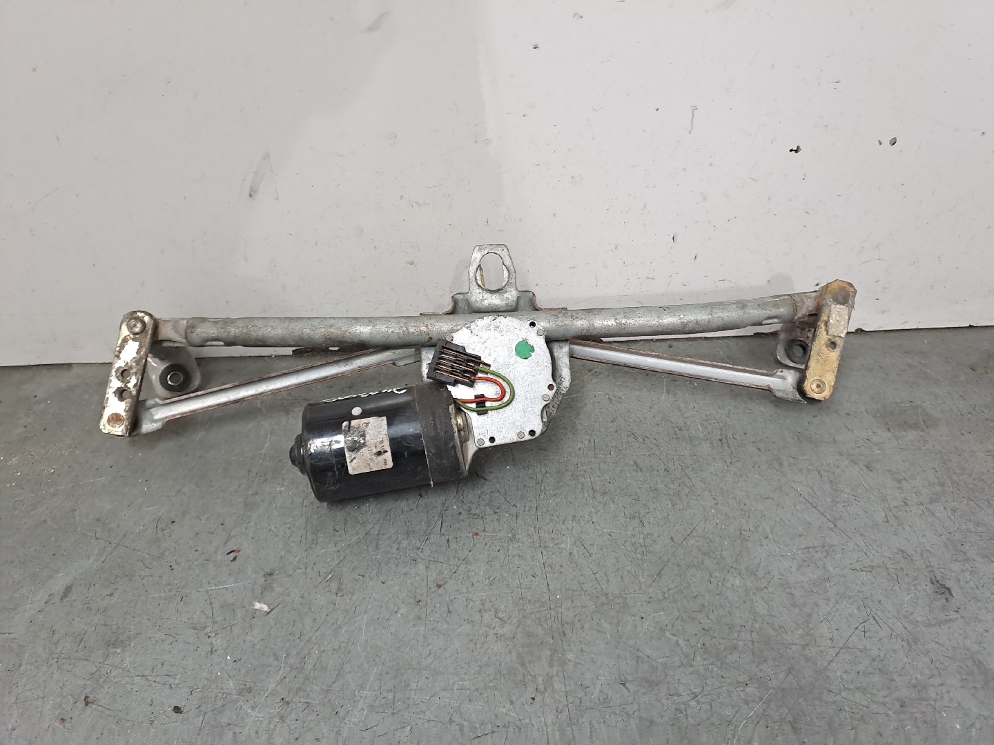 Motor limpa vidros frontal VOLKSWAGEN BORA (1J2) | 98 - 13