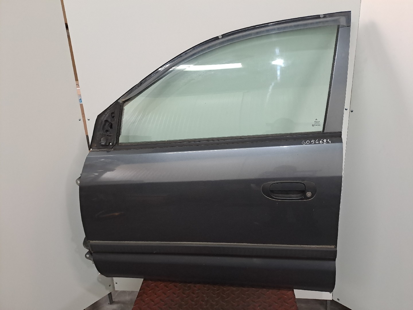 Porta frente esquerda MITSUBISHI SPACE STAR Veículo multiuso (DG_A) | 98 - 04