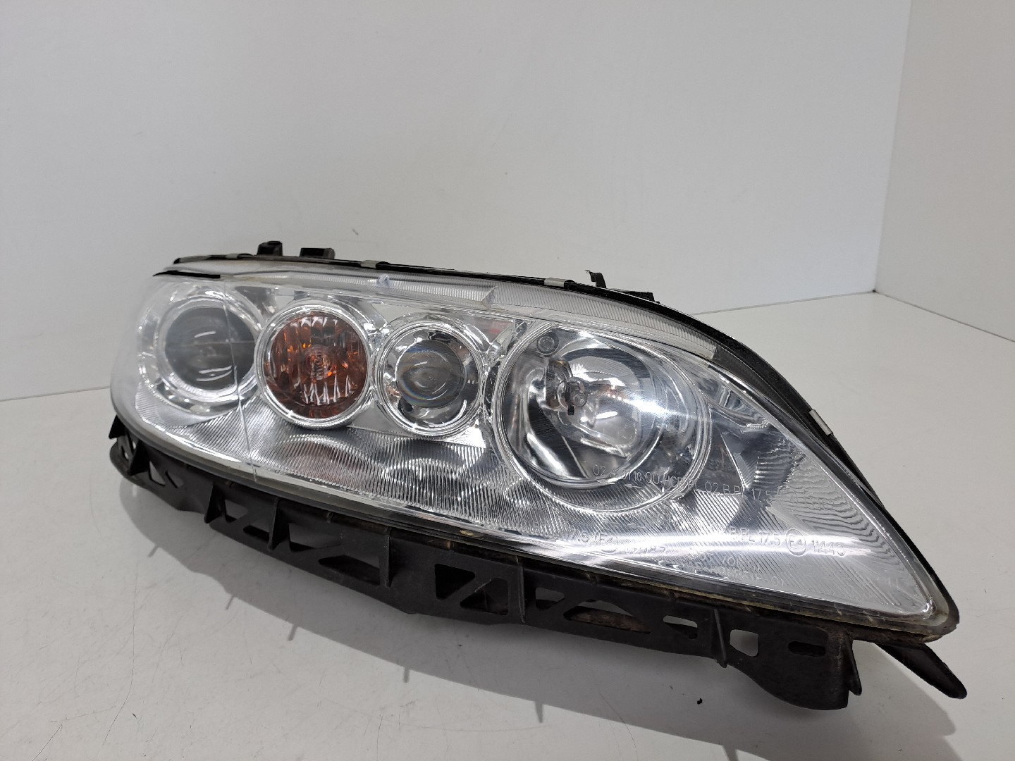 Optica direita MAZDA 6 Hatchback (GG) | 02 - 08 Imagem-2