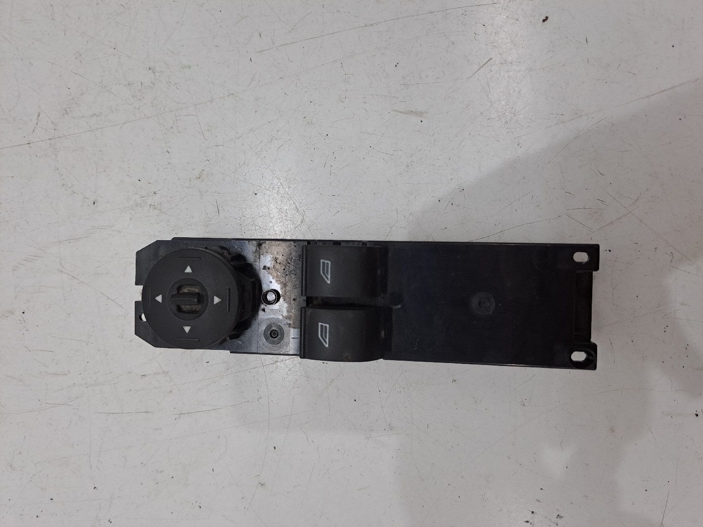 Comutador vidro frente esquerdo FORD TOURNEO COURIER B460 Kombi | 14 - 