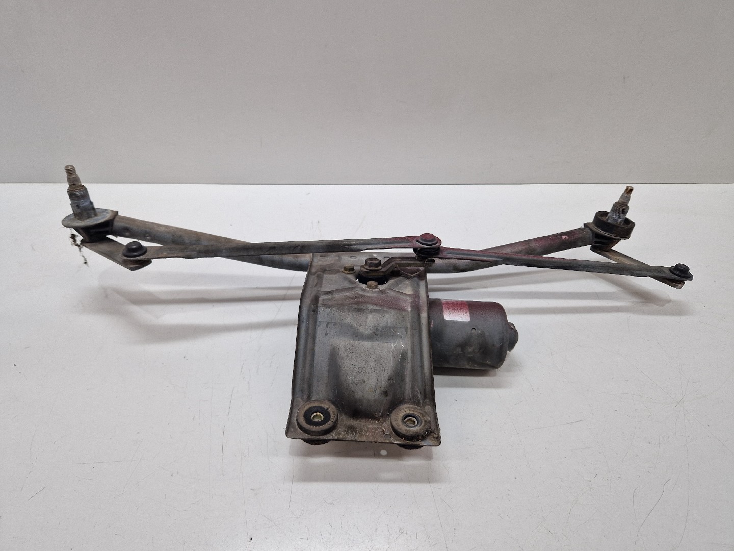 Motor limpa vidros frontal FORD FIESTA IV (JA_, JB_) | 95 - 02