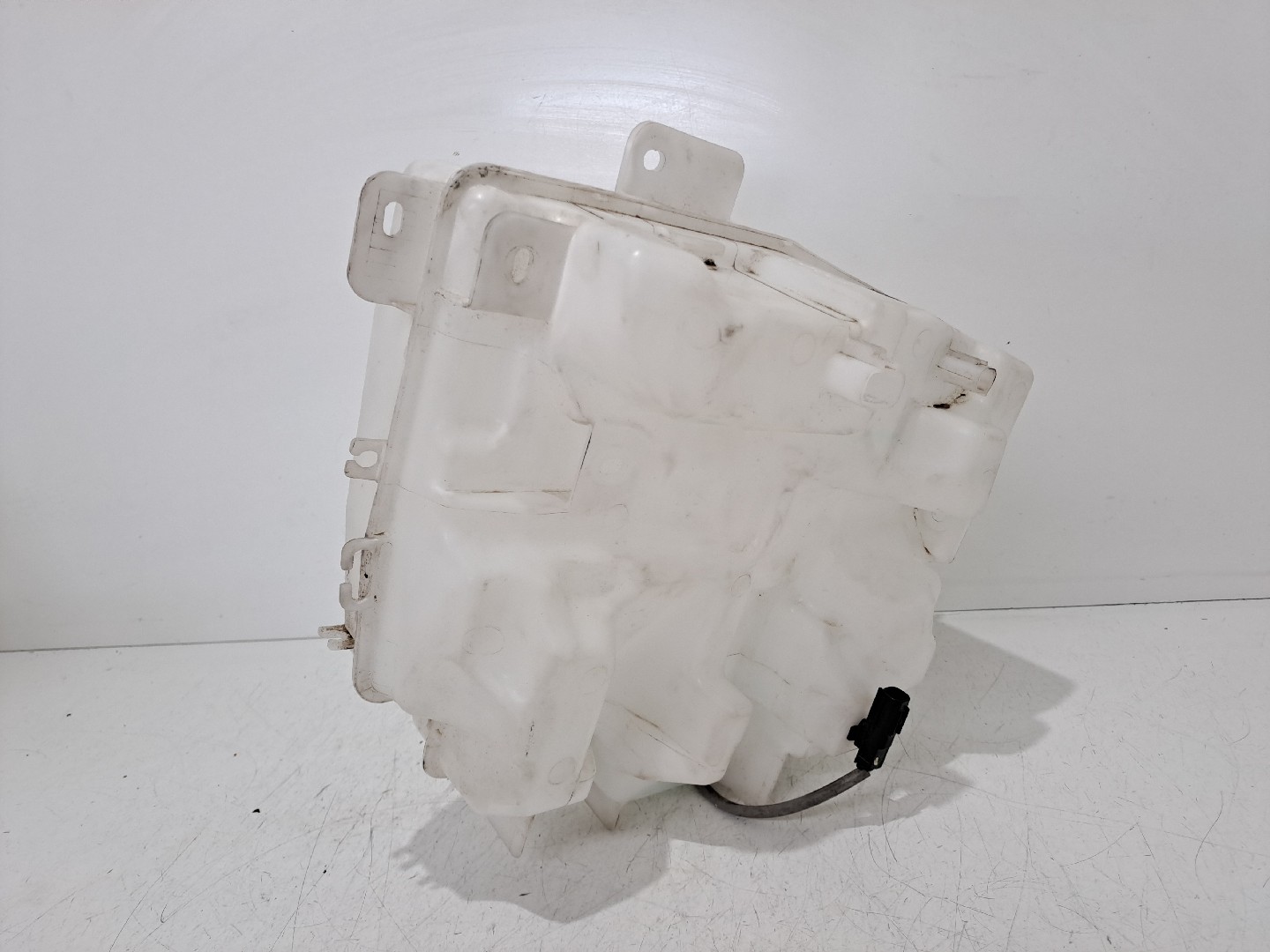 Deposito limpa vidros MITSUBISHI OUTLANDER III (GG_W, GF_W, ZJ, ZL) | 12 - 