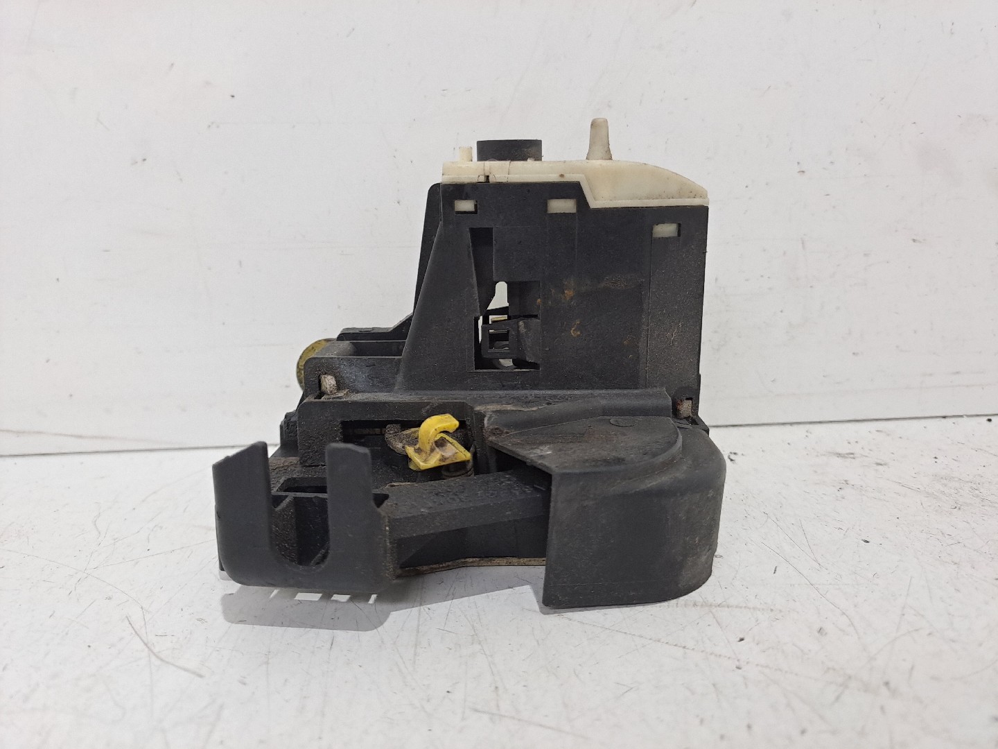 Fechadura frente esquerda RENAULT CLIO II (BB_, CB_) | 98 - 