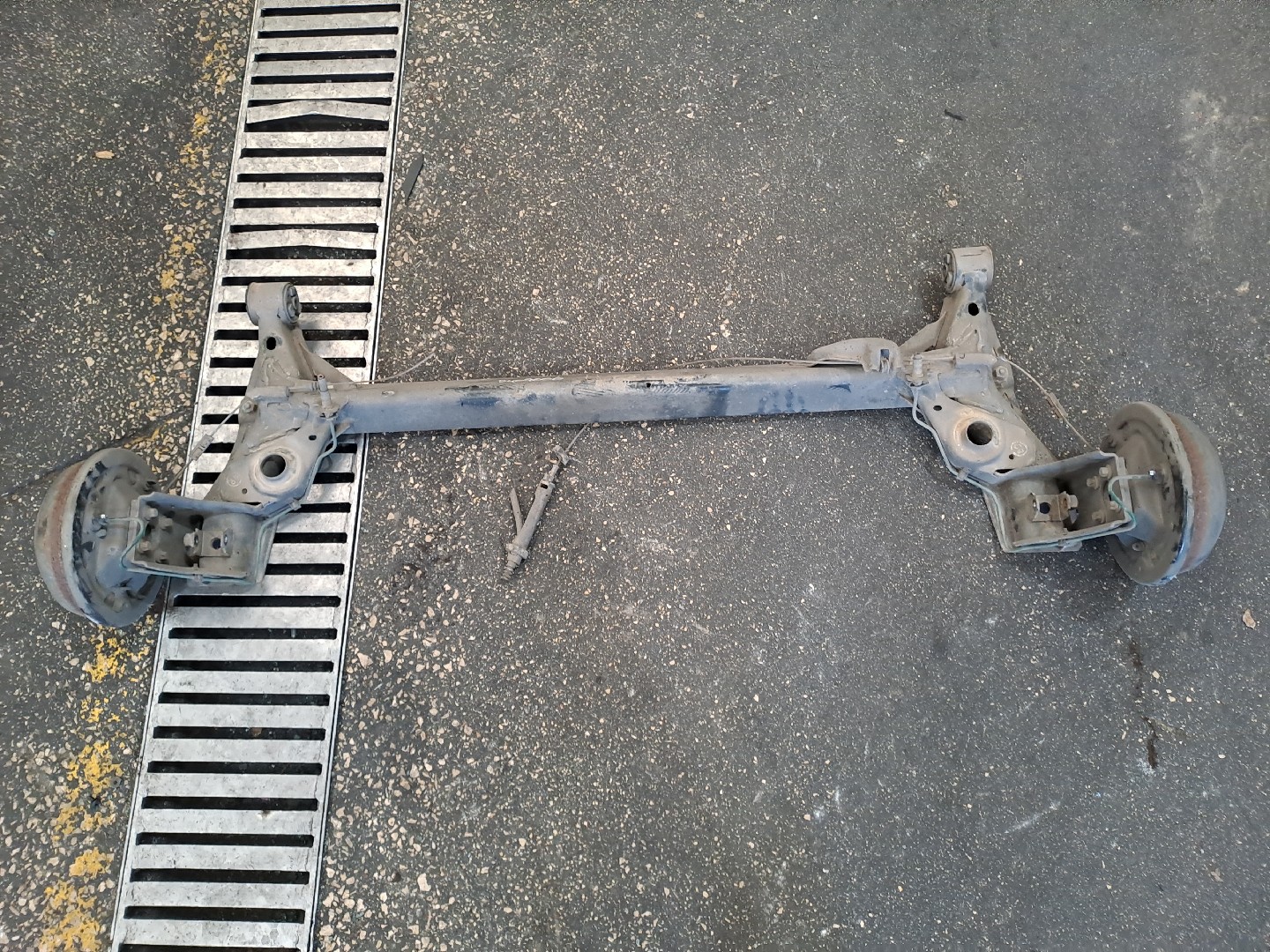 Rear Axle OPEL CORSA C Caixa (X01) | 00 - 12