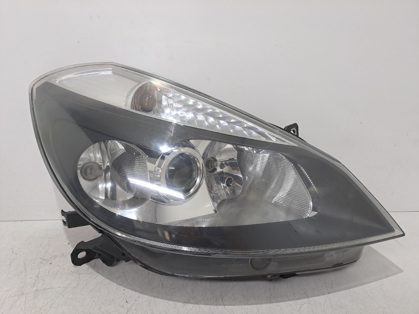 Optica direita RENAULT CLIO III (BR0/1, CR0/1) | 05 - 