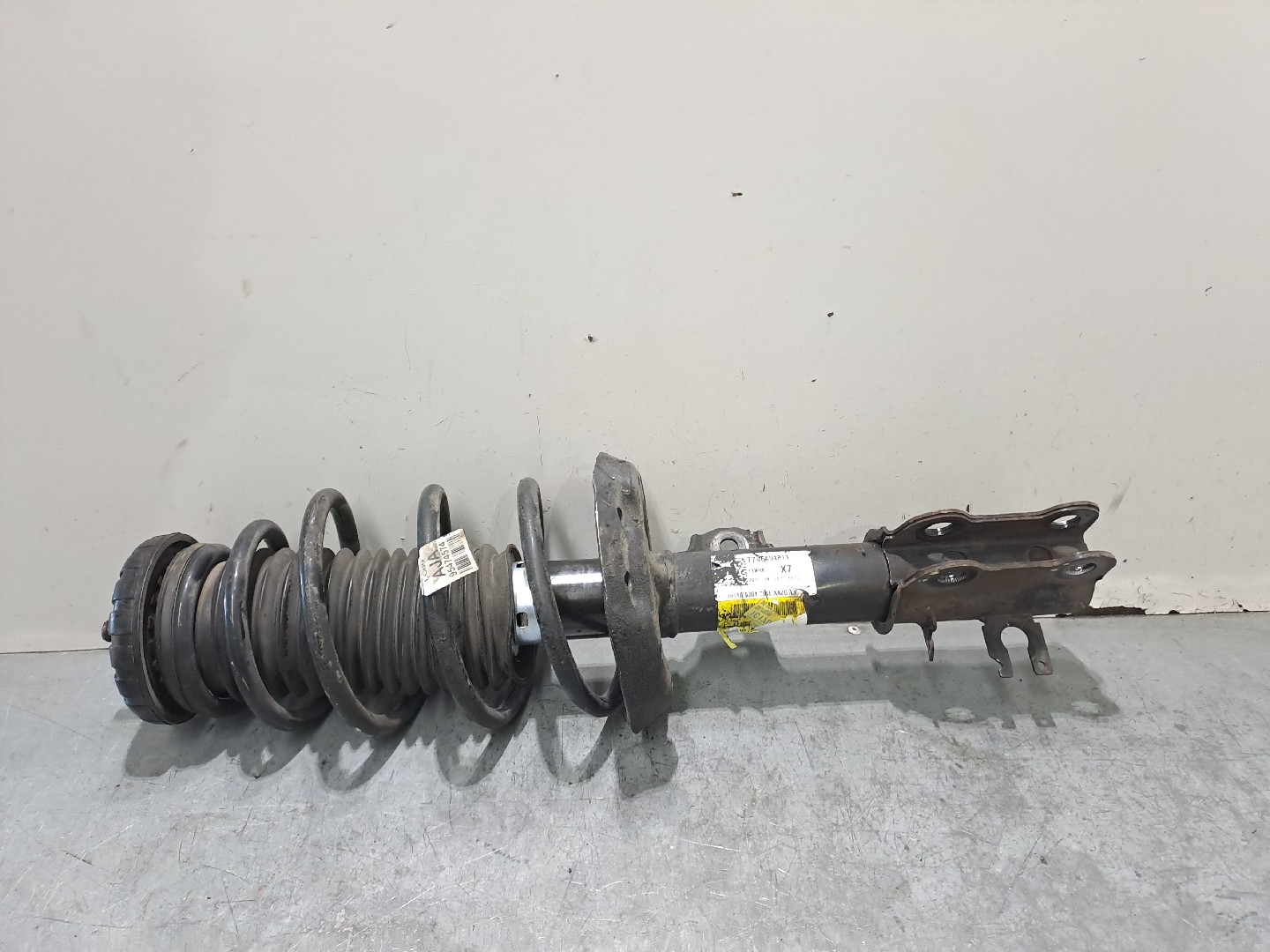 Amortecedor frente esquerdo CHEVROLET AVEO Hatchback (T300) | 11 - 