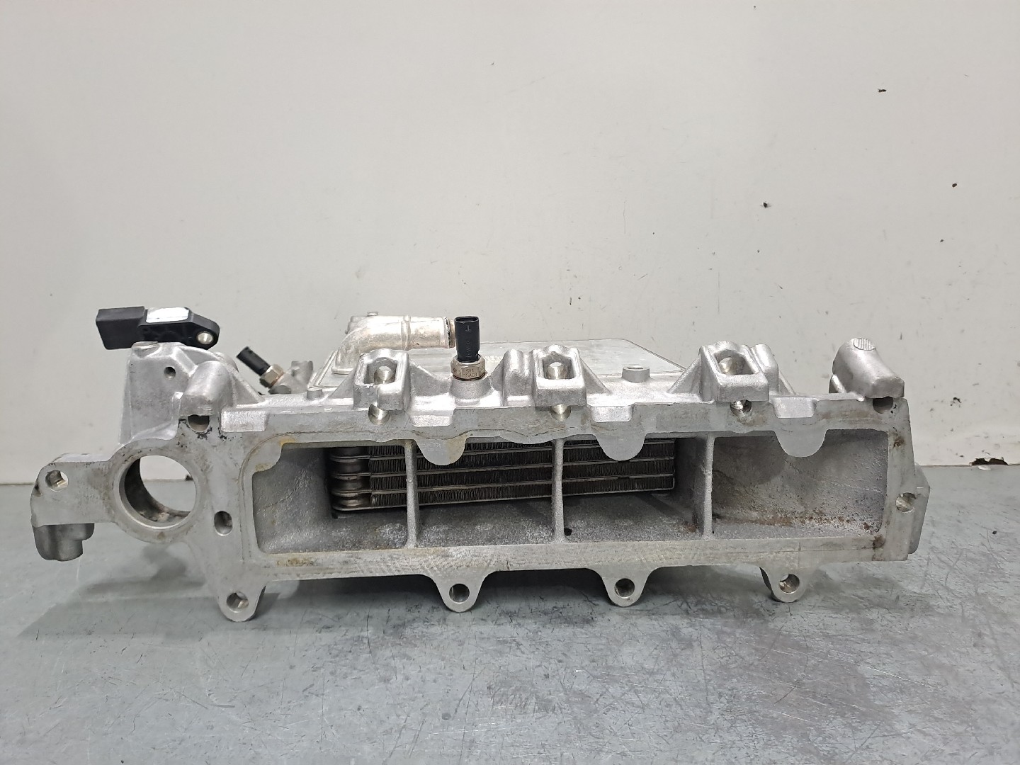 Intake Manifold SKODA OCTAVIA III Combi (5E5) | 12 - 