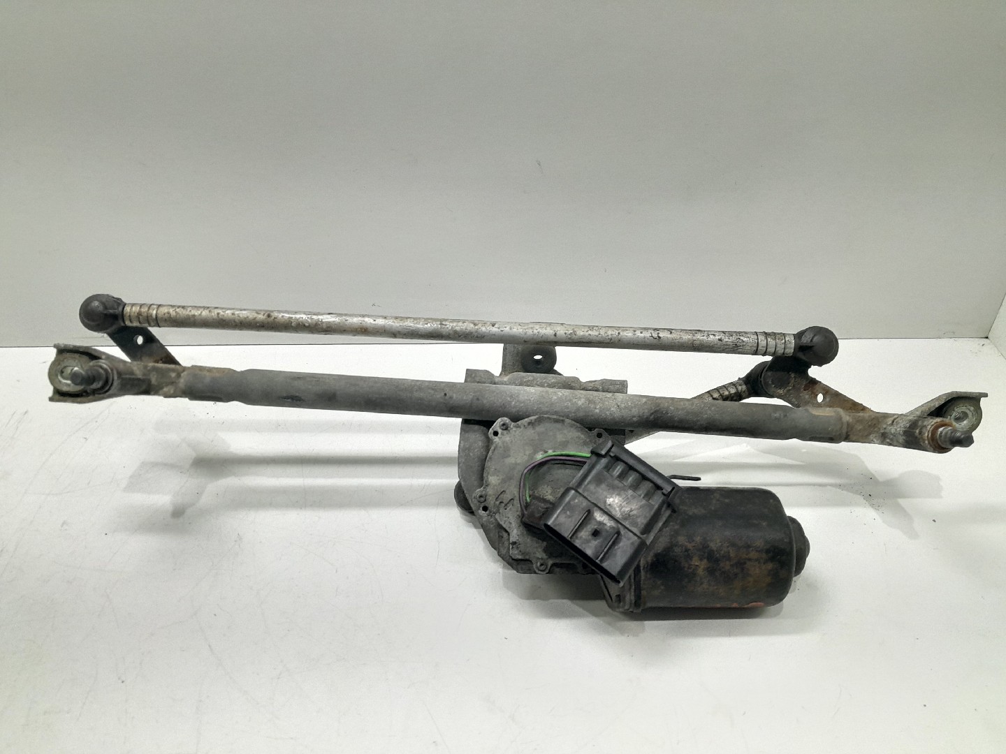 Motor limpa vidros frontal RENAULT CLIO II Caixa (SB0/1/2_) | 98 - 