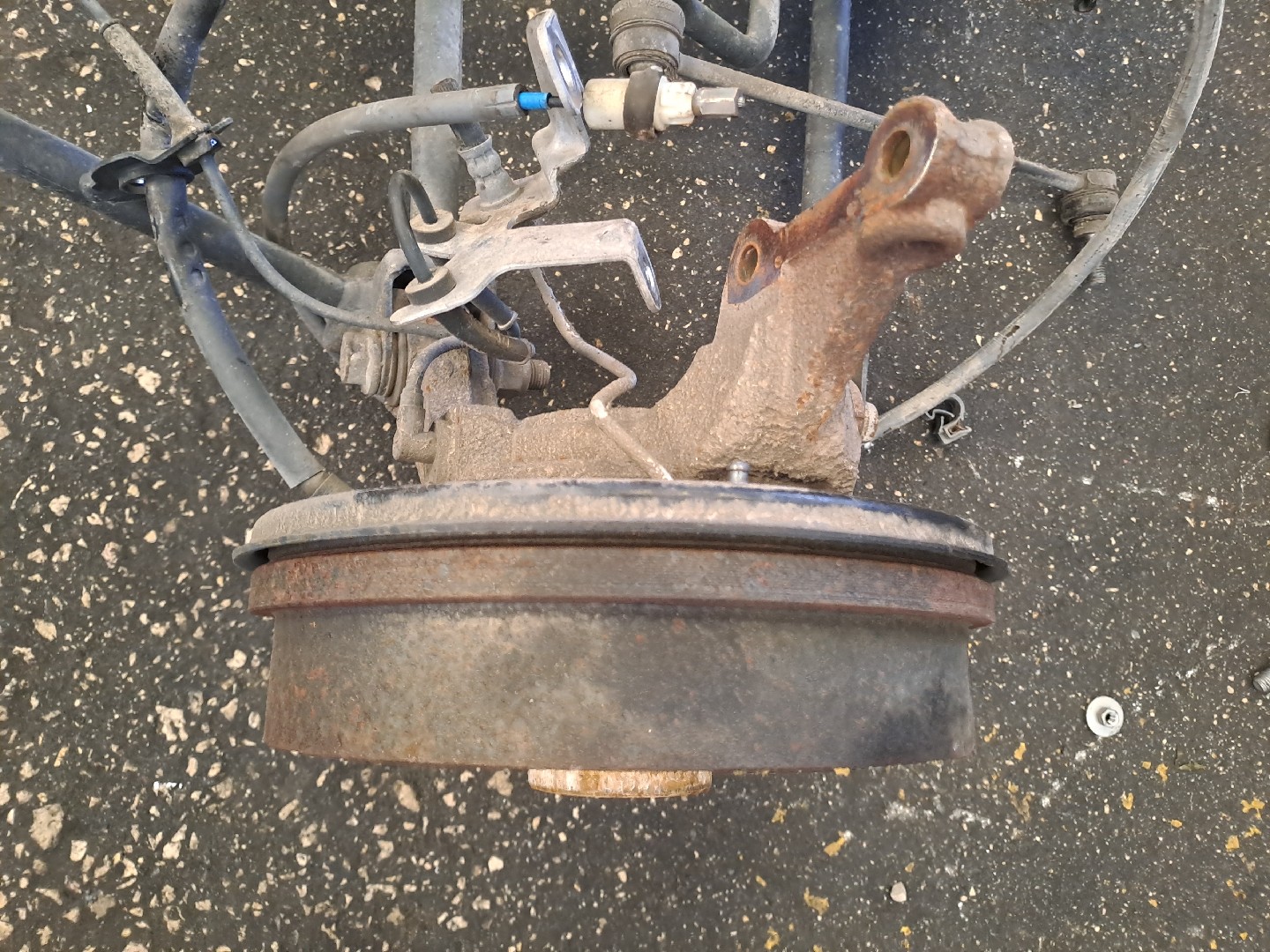 Right Rear Steering Knuckle DACIA DUSTER (HS_) | 10 - 18 Imagem-1
