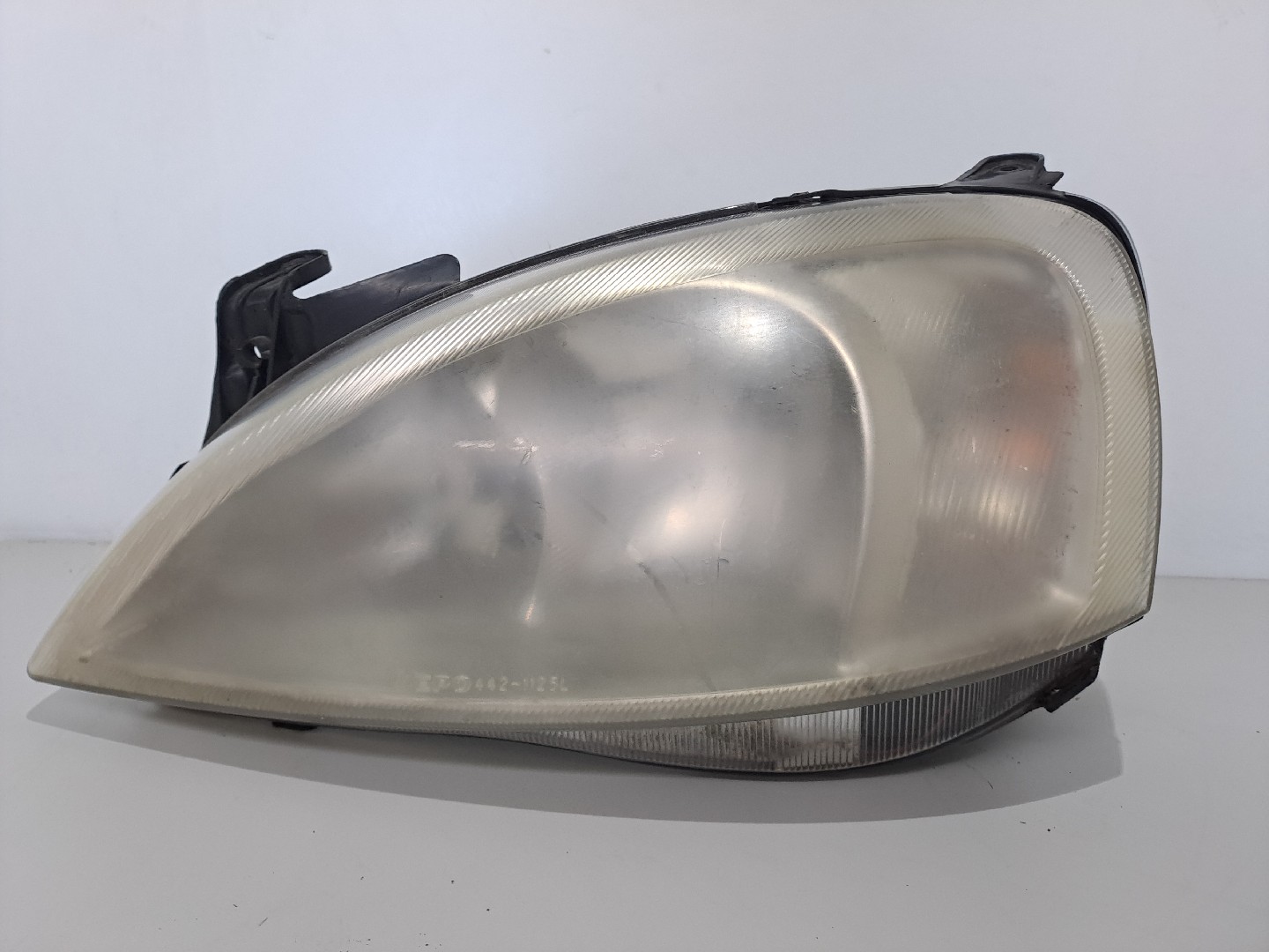 Left Headlight OPEL CORSA C (X01) | 00 - 09
