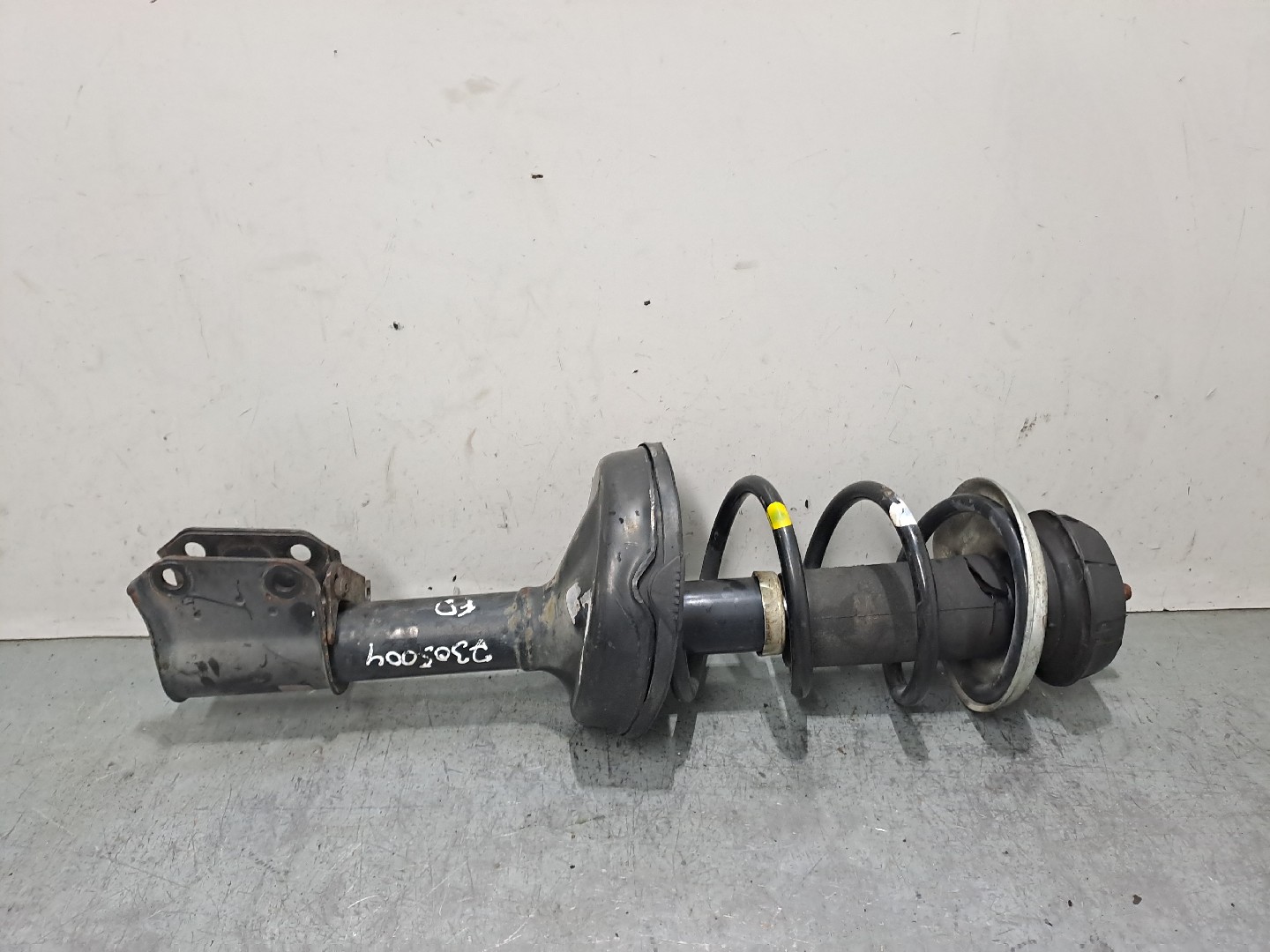 Right Front Shock Absorber RENAULT TWINGO II (CN0_) | 07 - 