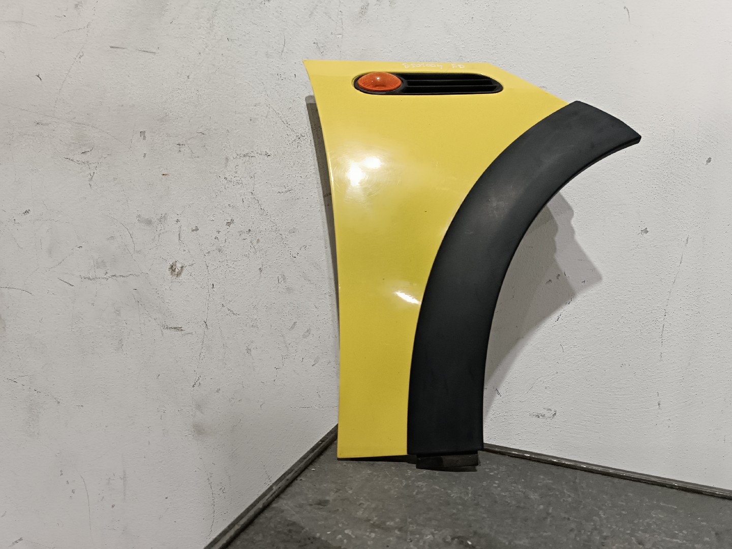 Right Front Fenders MINI MINI (R50, R53) | 01 - 06