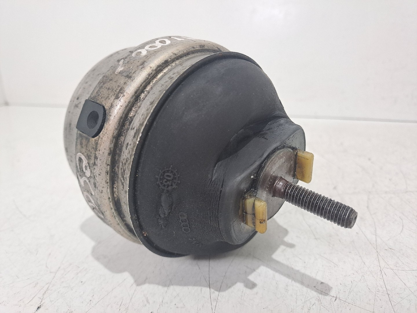 Apoio do motor AUDI A4 (8E2, B6) | 00 - 05