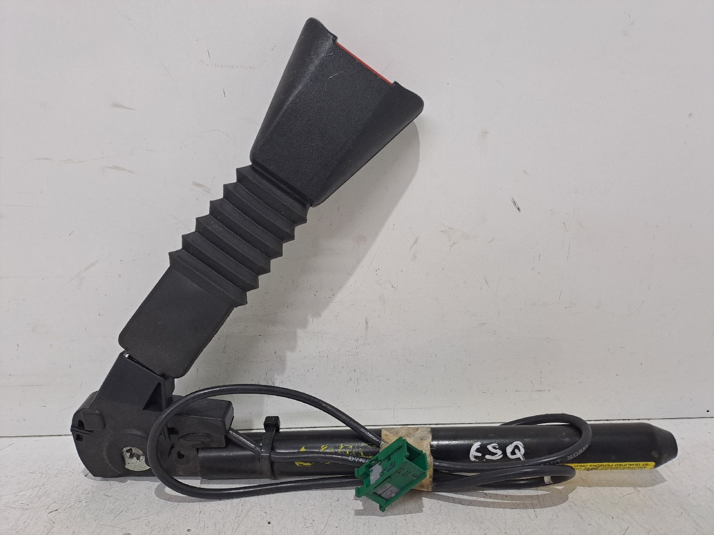 Pre-tensor frente esquerdo OPEL CORSA C (X01) | 00 - 09