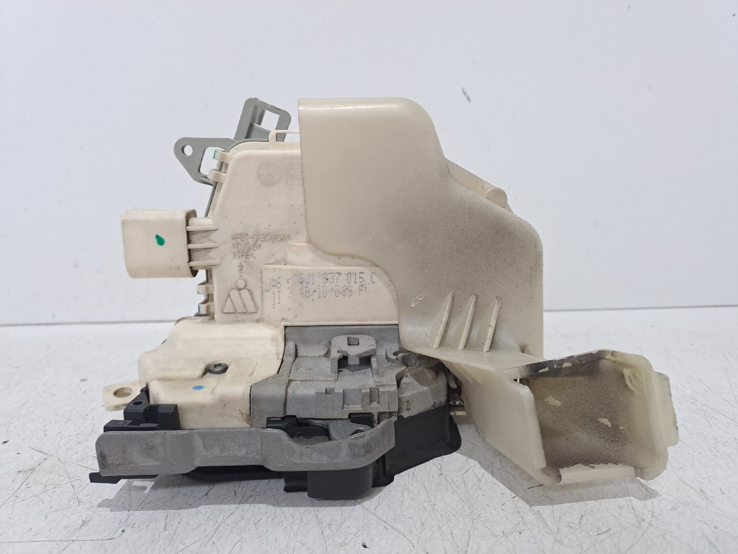 Fechadura frente esquerda AUDI A4 (8K2, B8) | 07 - 15