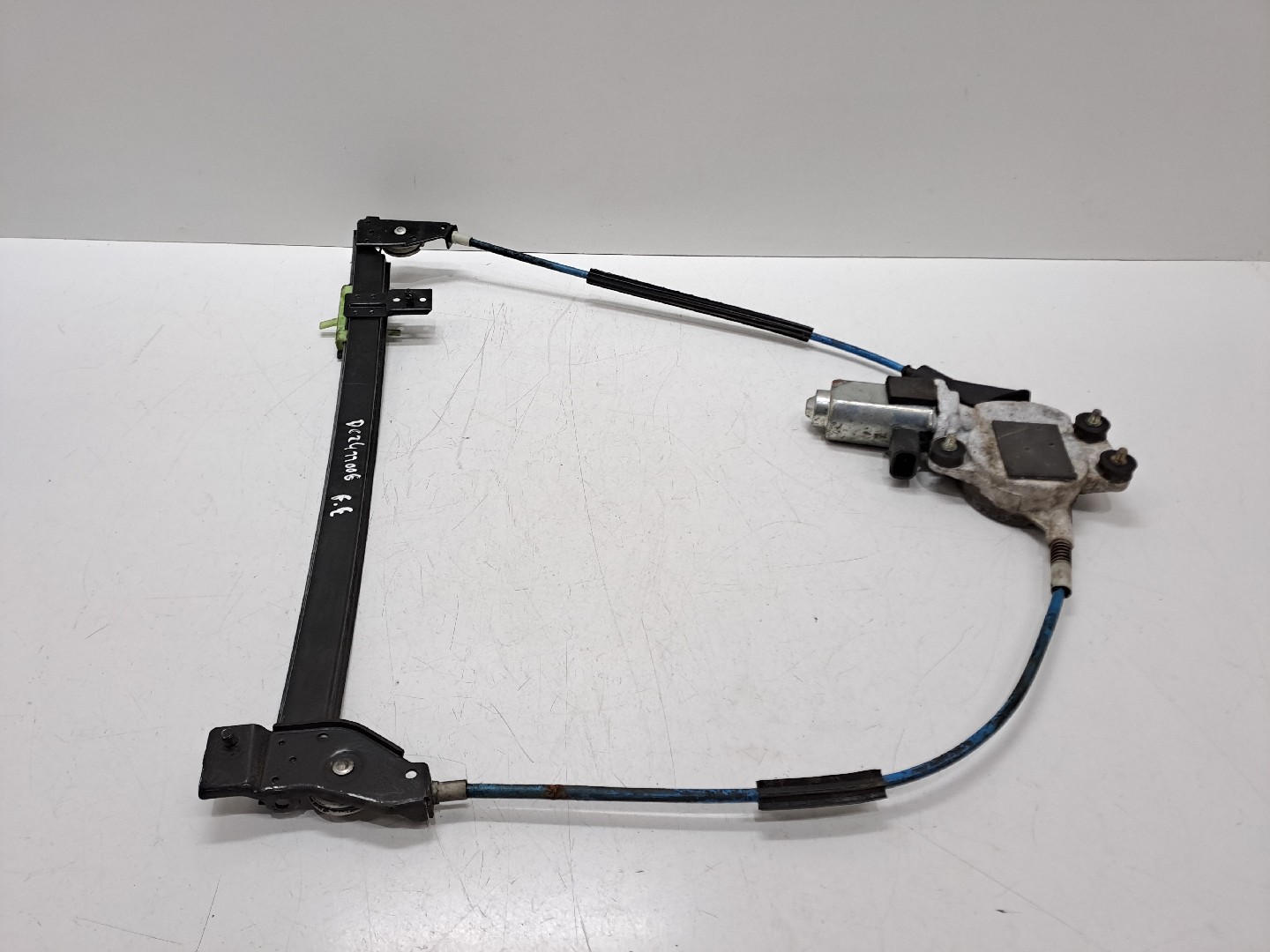 Left Front Window Regulator LANCIA Y (840_) | 95 - 03