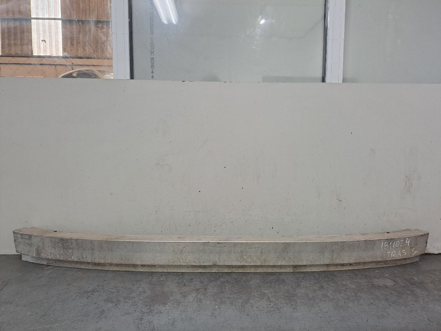 Reforço do pára-choques traseiro AUDI A6 Allroad (4FH, C6) | 06 - 11