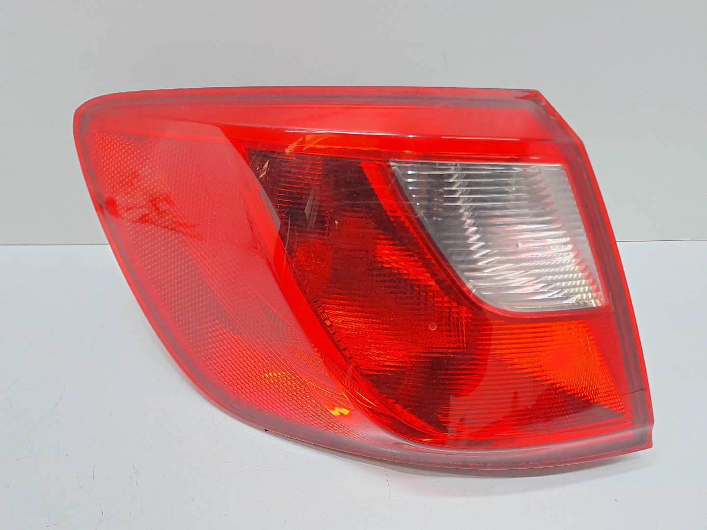 Farolim esquerdo SEAT IBIZA IV ST (6J8, 6P8) | 10 - 16