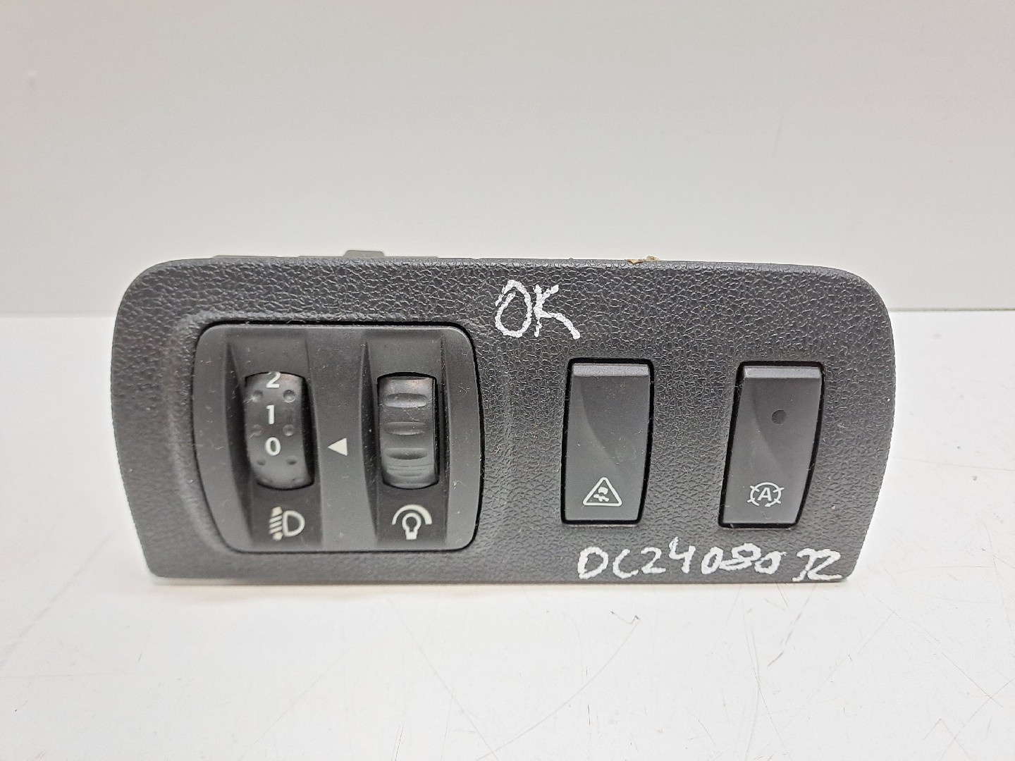 Comutador RENAULT GRAND SCÉNIC III (JZ0/1_) | 09 - 
