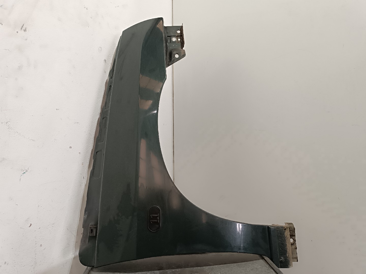 Guarda-lamas direito RENAULT CLIO I (B/C57_, 5/357_) | 90 - 98