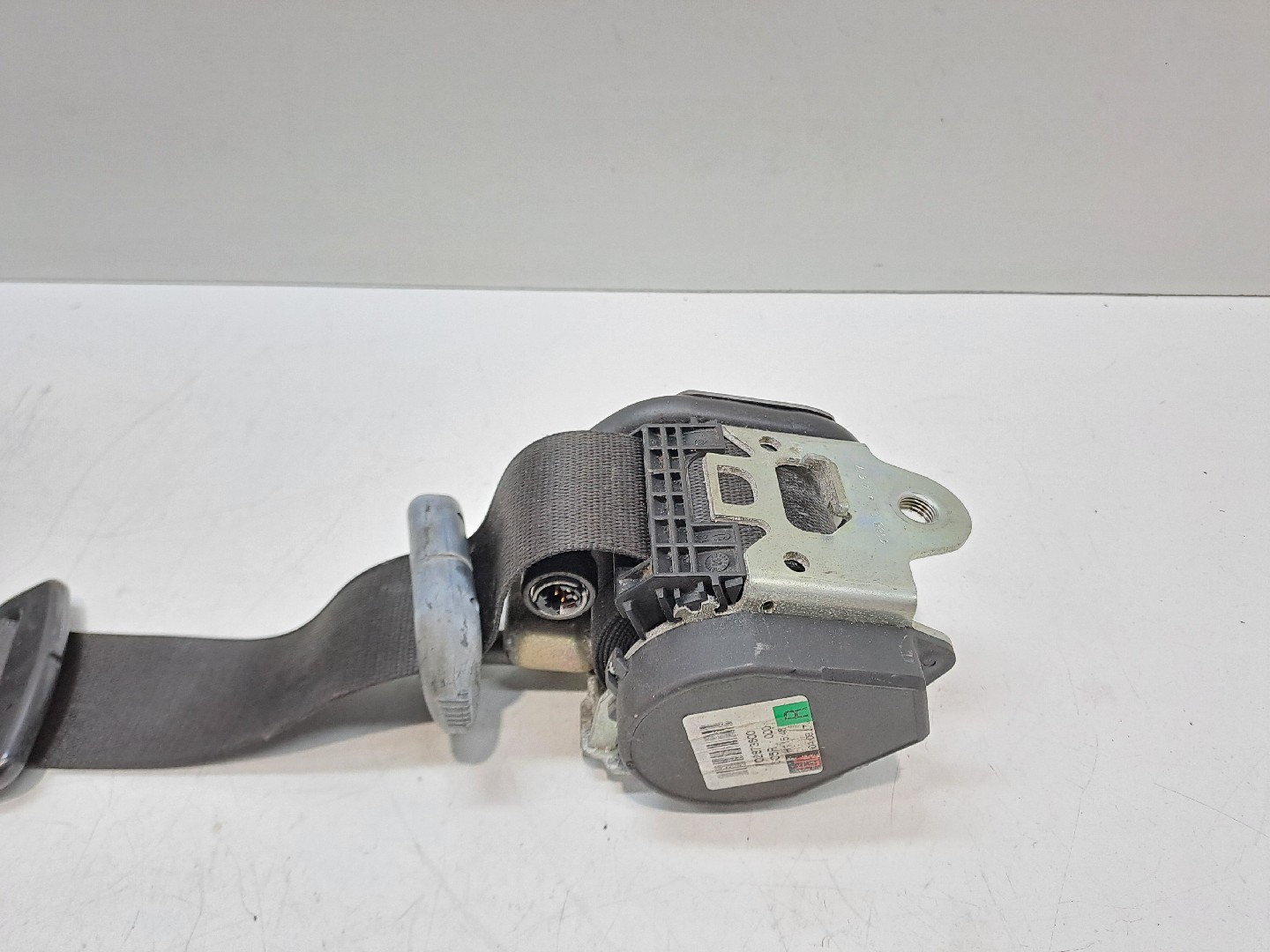 Pre-tensor frente direito MITSUBISHI COLT VI (Z3_A, Z2_A) | 02 - 12