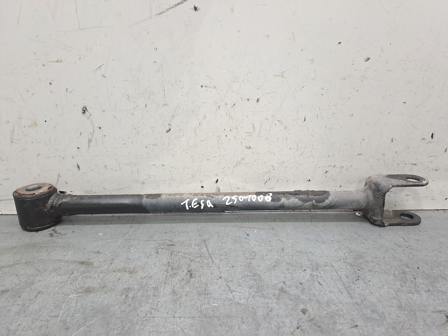 Left Rear Suspension Arm DACIA DUSTER (HS_) | 10 - 18