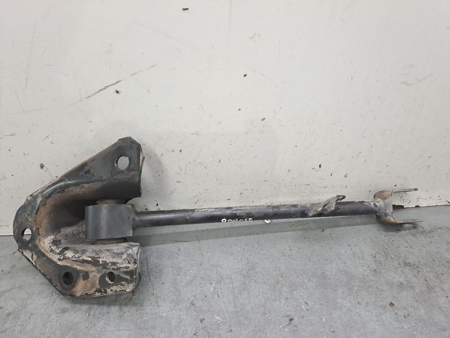 Left Rear Suspension Arm DACIA DUSTER (HS_) | 10 - 18 Imagem-1