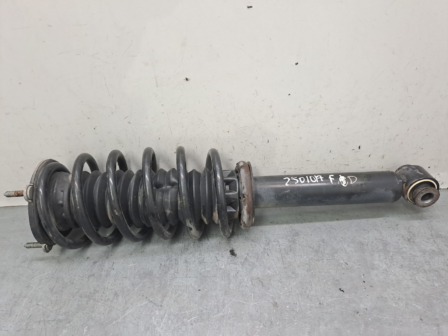 Amortecedor frente direito CITROEN C5 III Break (RW_) | 08 - 