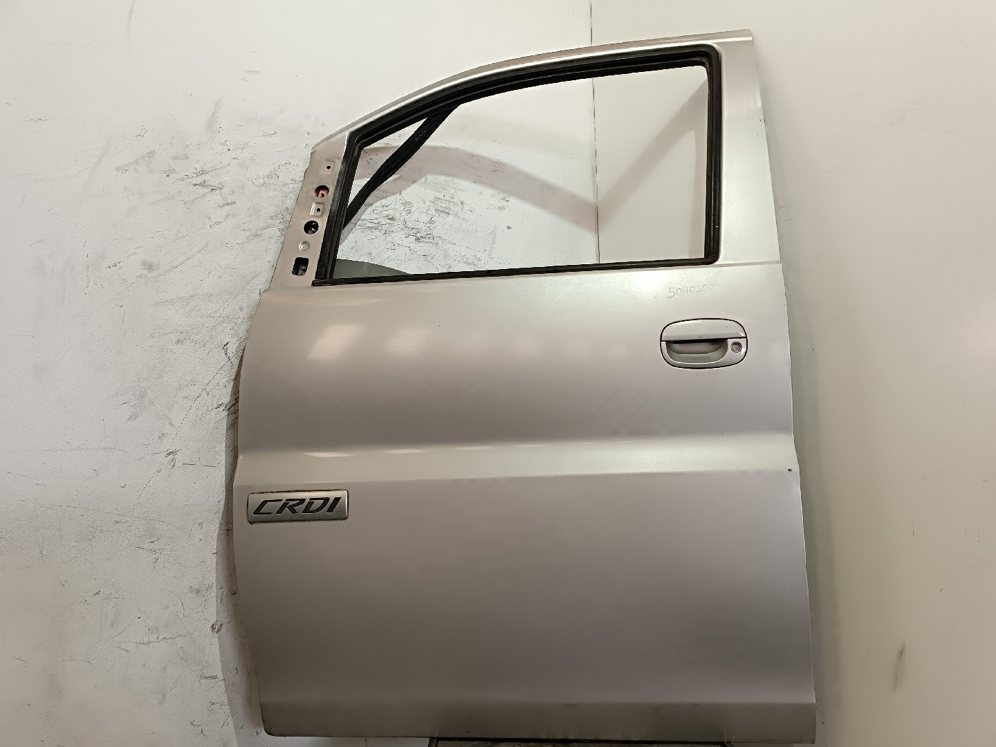 Left Front Door HYUNDAI H-1 / STAREX Veículo multiuso (A1) | 97 - 