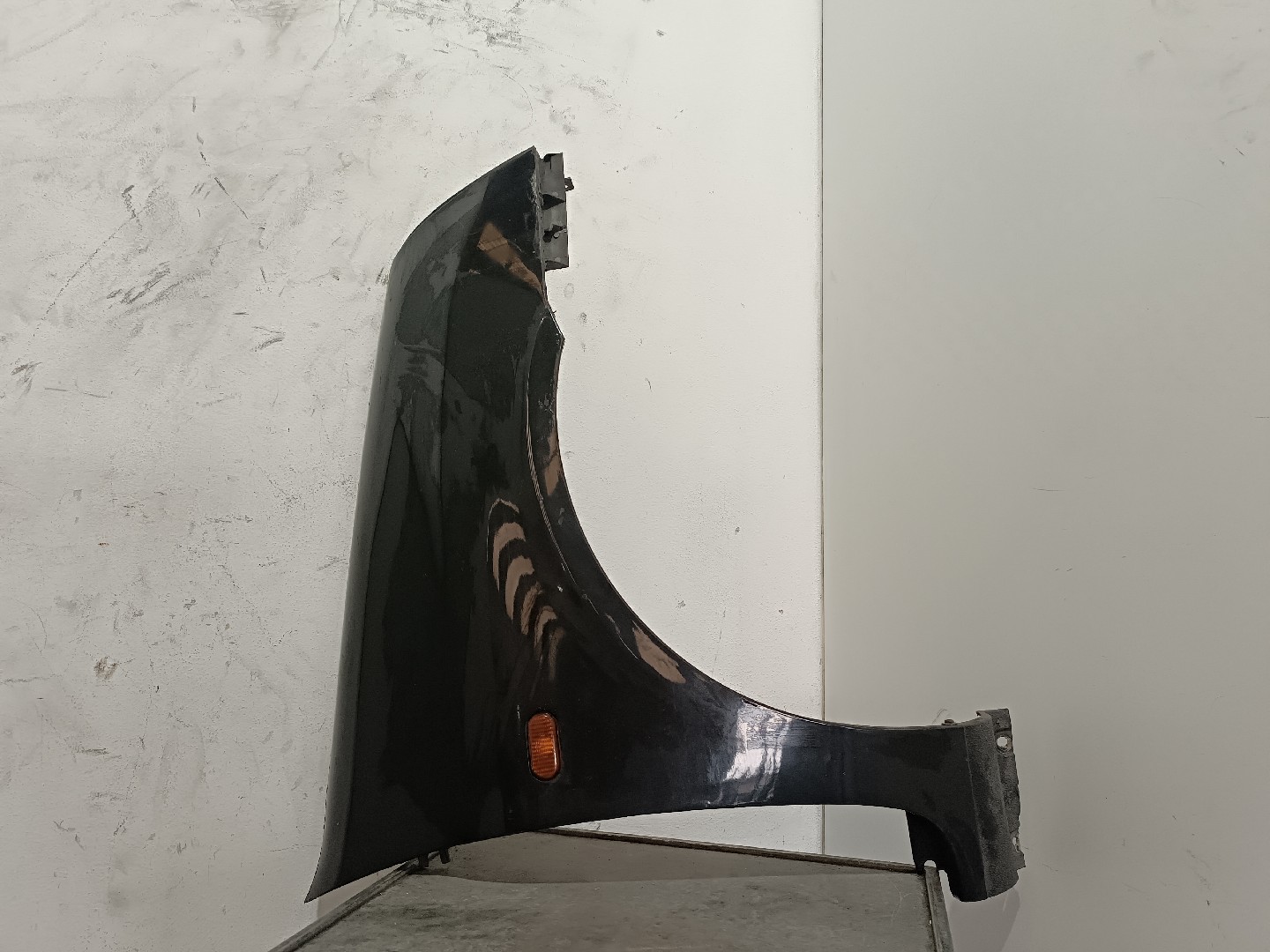 Guarda-lamas direito RENAULT CLIO II Caixa (SB0/1/2_) | 98 - 